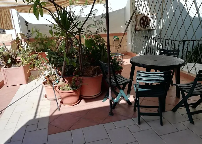 The Roof Garden Maisonette Апартаменты Марсаскала