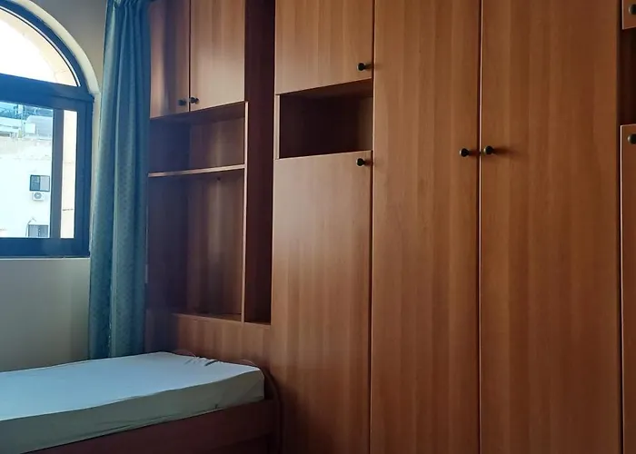 The Roof Garden Maisonette Апартаменты Марсаскала